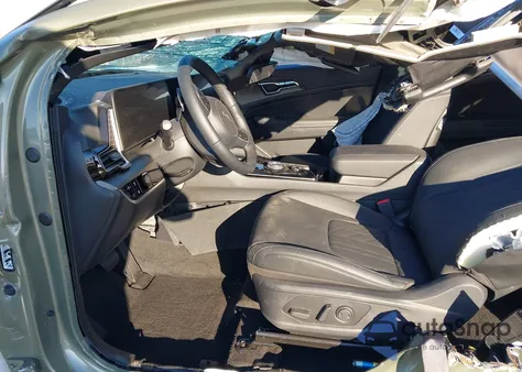 2025 Kia Sportage Plug-In Hybrid X-Line из США, поврежденный, VIN KNDPYDDH6S7268883